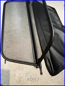 BMW 1-Series E88 Convertible Wind Deflector and Leather Storage Case