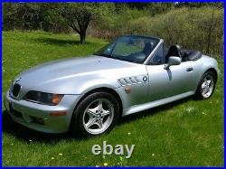 BMW Z3 Wind Deflector (without roll bars) Mesh Black (using original fixings)