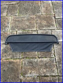 BMW z3 wind deflector with fitting key VERY RARE