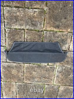 BMW z3 wind deflector with fitting key VERY RARE