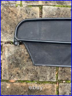 BMW z3 wind deflector with fitting key VERY RARE