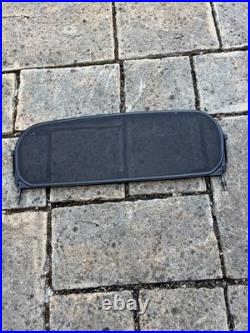 Bmw Z3 Series / E36 Genuine Mesh Wind Deflector & Bag P/n 9407 9407 972