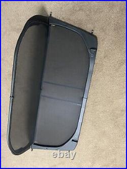 Mint Cond Genuine Bmw 2 Series Convertible F23 Wind Deflector 7305158 Free P&p